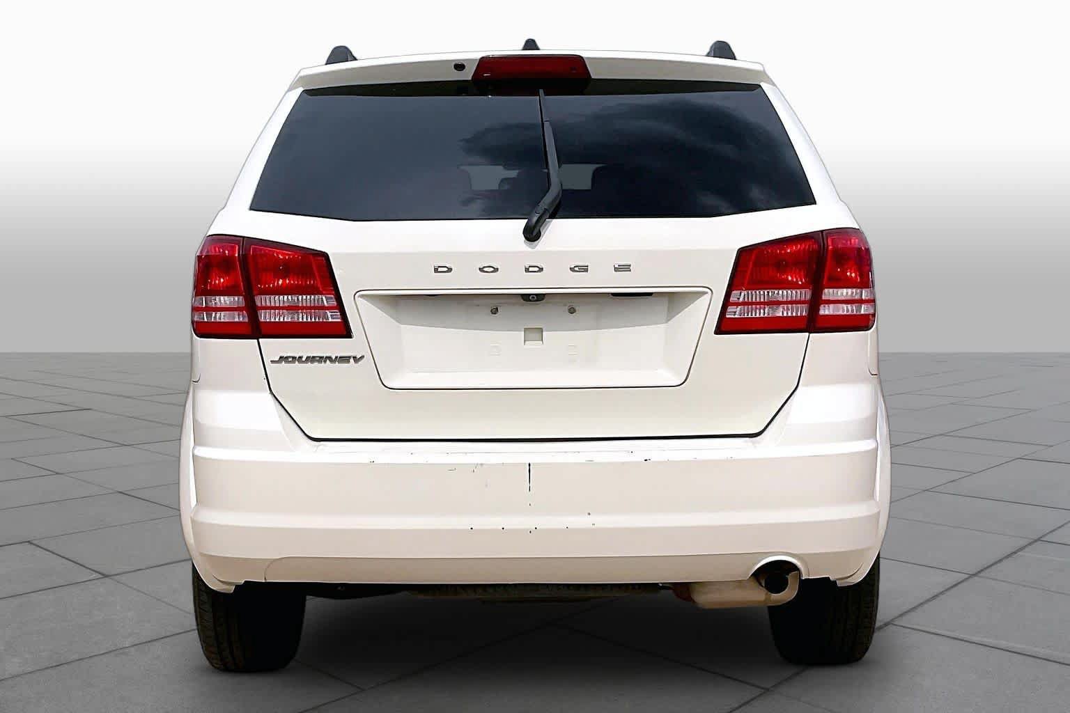 Used 2018 Dodge Journey SE w/ Popular Equipment Group FWD image 6