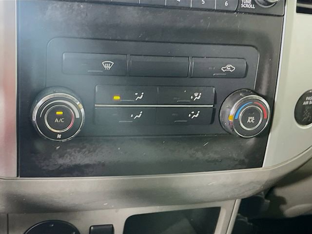 Used 2016 Nissan Frontier SV RWD image 15