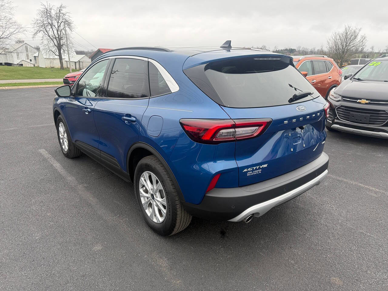 Used 2023 Ford Escape Active w/ Tech Pack #1 AWD/4WD image 4