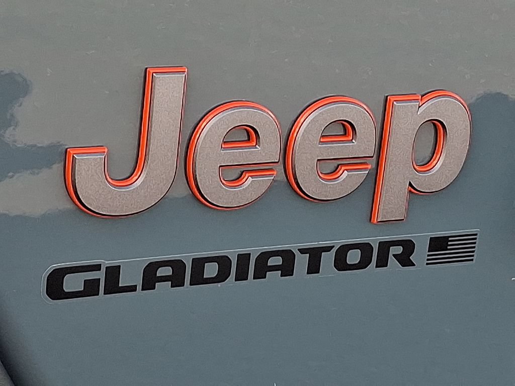 Used 2026 Jeep Gladiator Mojave AWD/4WD image 28