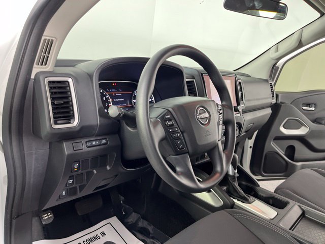 Used 2024 Nissan Frontier SV w/ Technology Package RWD image 20
