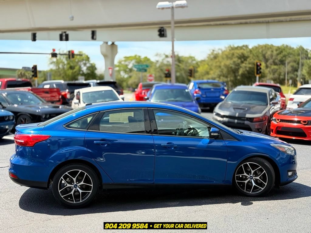 Used 2018 Ford Focus SEL FWD image 11