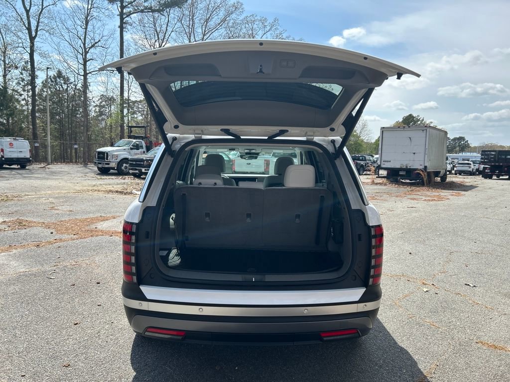 Used 2026 Hyundai Palisade SEL FWD image 30