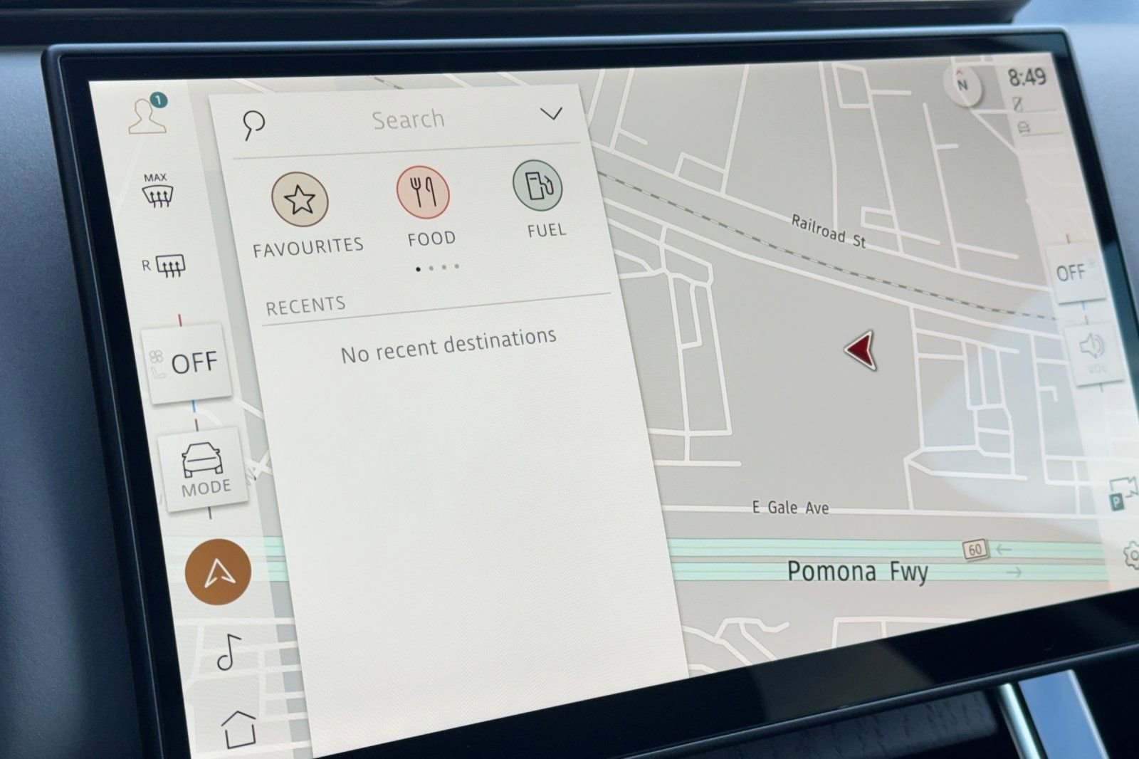 Used 2025 Land Rover Range Rover Velar Dynamic SE image 22