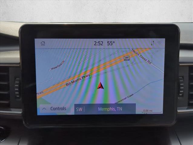 Used 2022 Ford Explorer XLT w/ Equipment Group 202A image 13