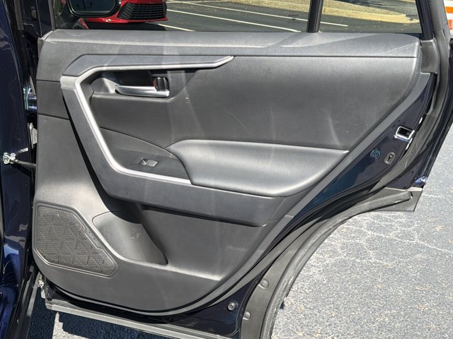 Used 2025 Toyota RAV4 XLE AWD/4WD image 16