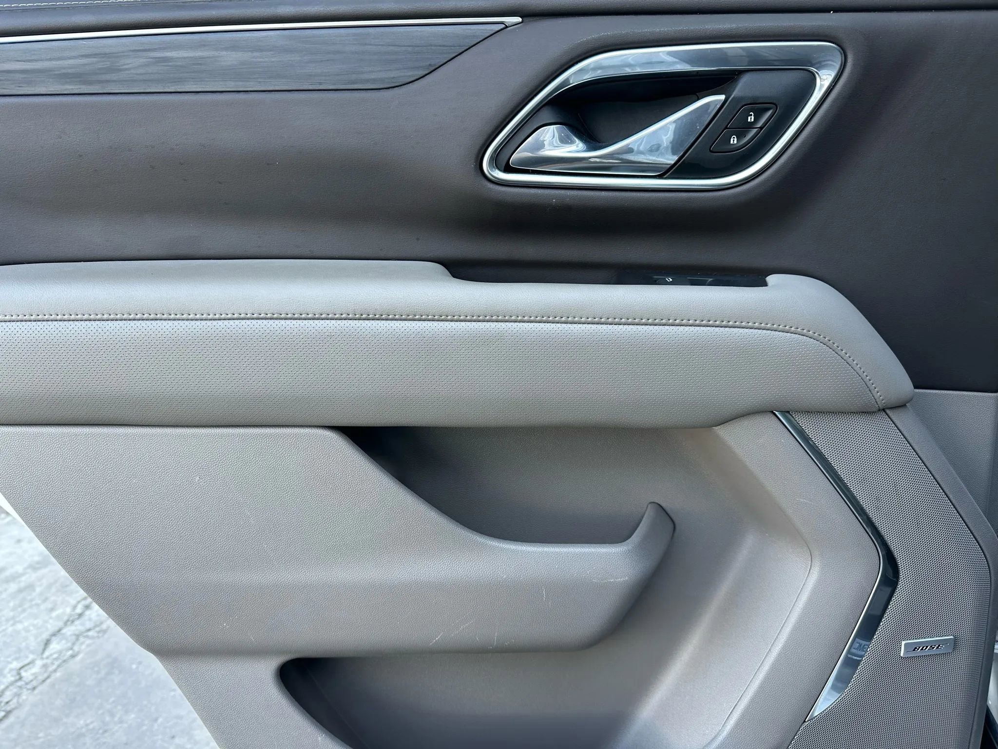 Used 2021 GMC Yukon SLT w/ SLT Luxury Plus Package image 11