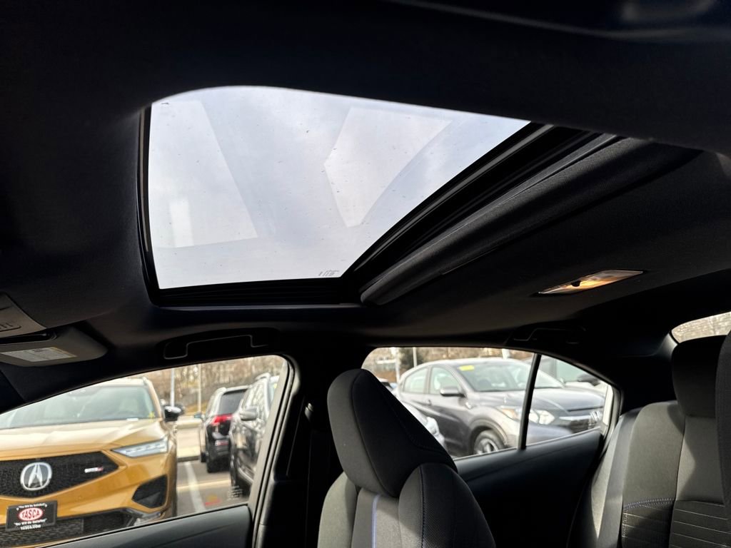 Used 2020 Toyota Corolla SE image 15