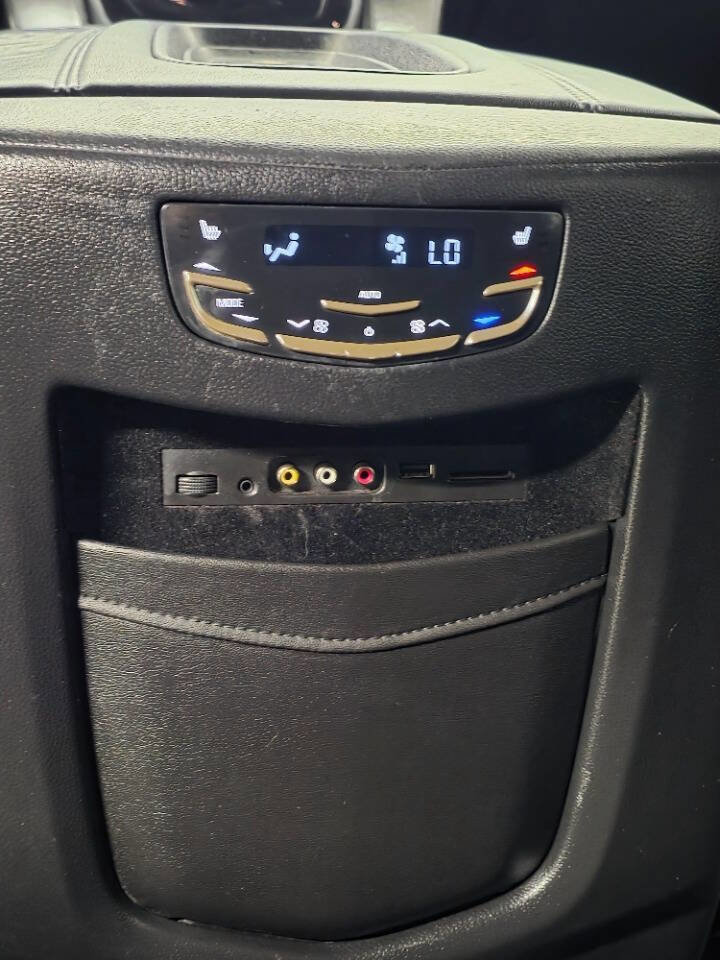 Used 2016 Cadillac Escalade ESV Luxury image 51