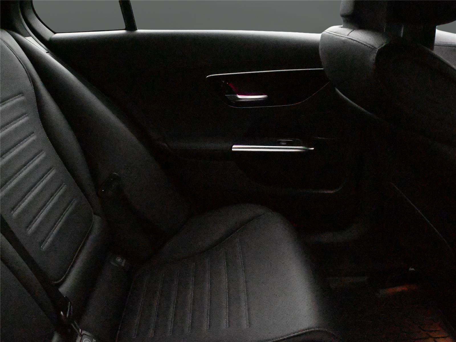 Used 2023 Mercedes-Benz C 300 4MATIC Sedan image 26