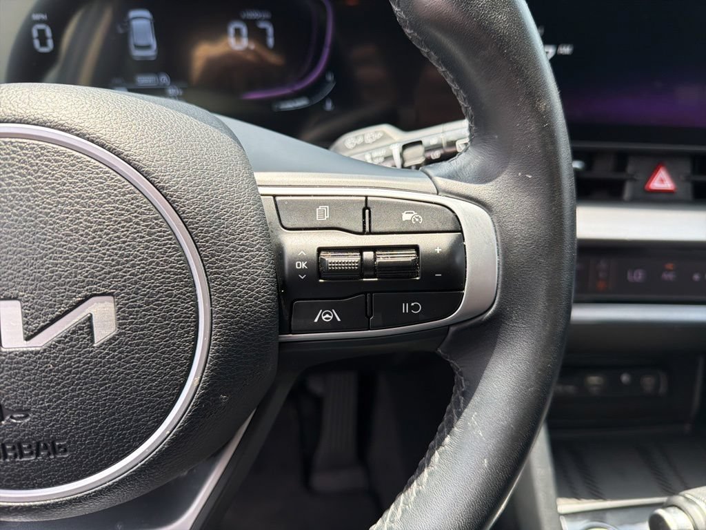 Certified 2024 Kia Sportage EX AWD/4WD image 18