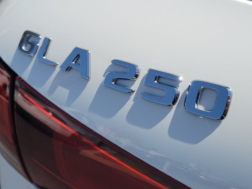 Used 2021 Mercedes-Benz GLA 250 image 8
