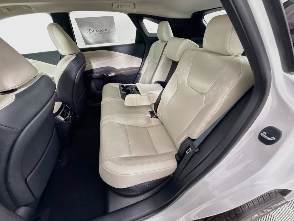 New 2026 Lexus RX 350 w/ Convenience Package AWD/4WD image 17