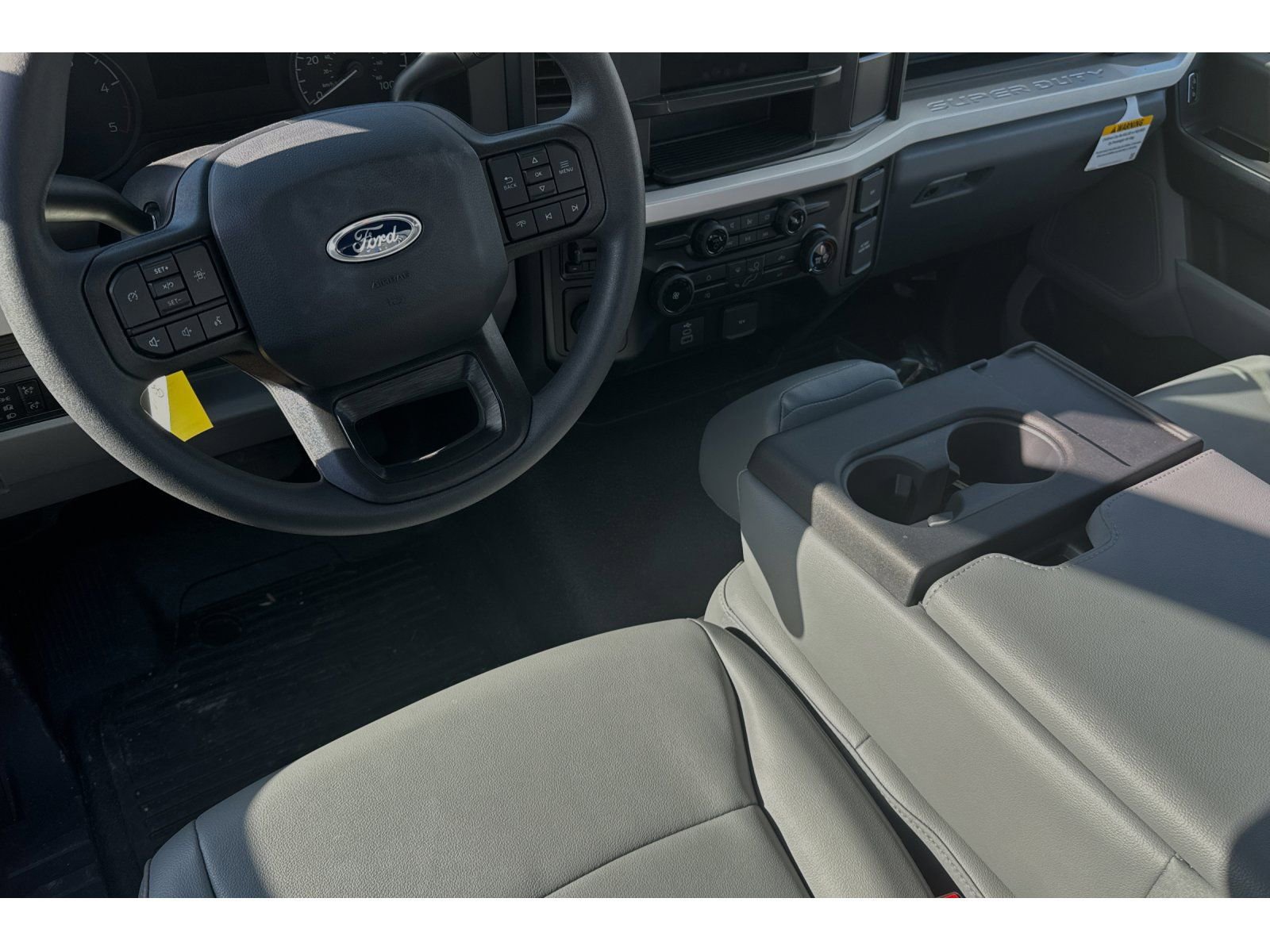 New 2023 Ford F450 XL w/ XL Chrome Package image 9