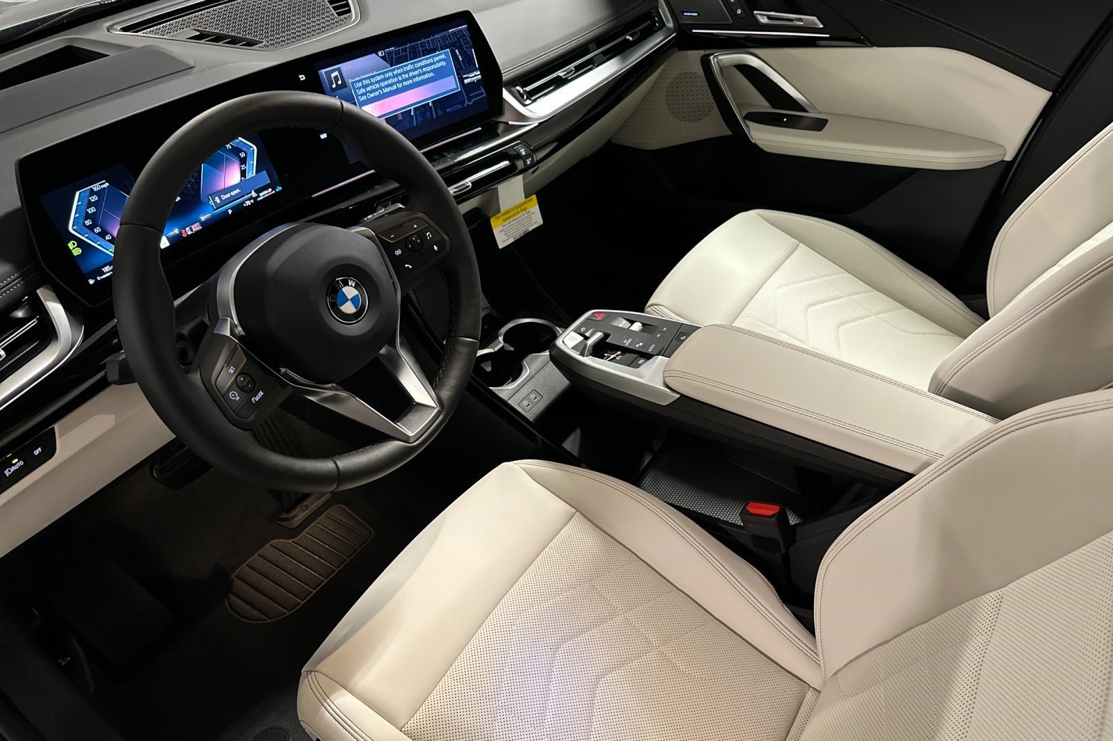 New 2026 BMW X1 xDrive28i w/ Technology Package AWD/4WD image 4