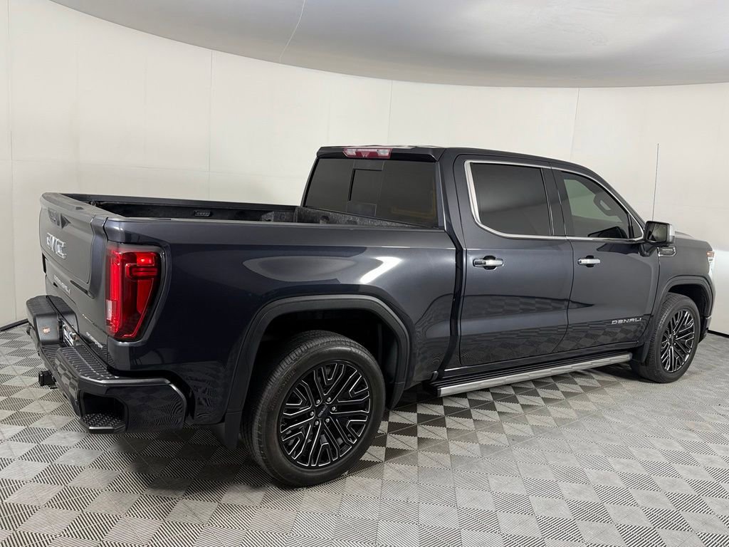 Used 2022 GMC Sierra 1500 Denali Ultimate AWD/4WD image 8