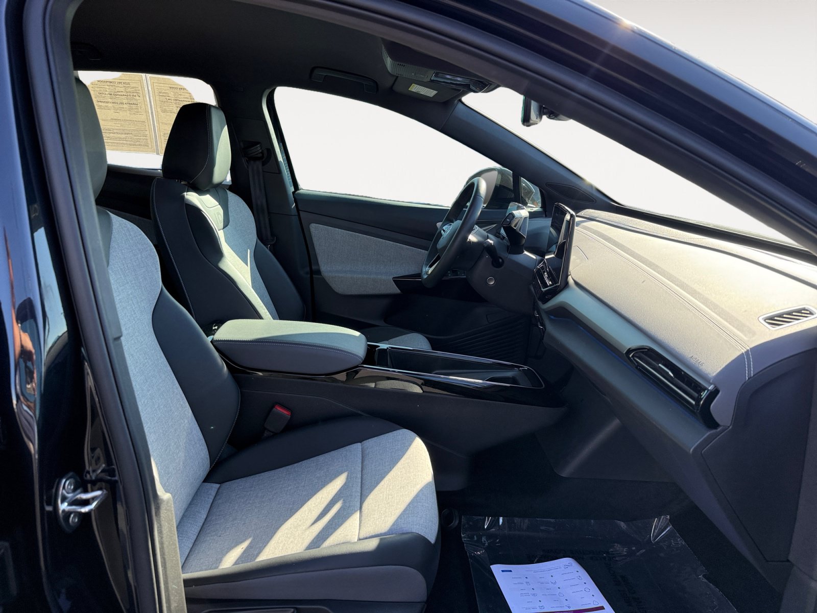 Certified 2023 Volkswagen ID.4 Pro RWD image 19
