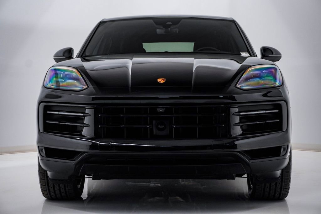 Certified 2024 Porsche Cayenne S AWD/4WD image 6