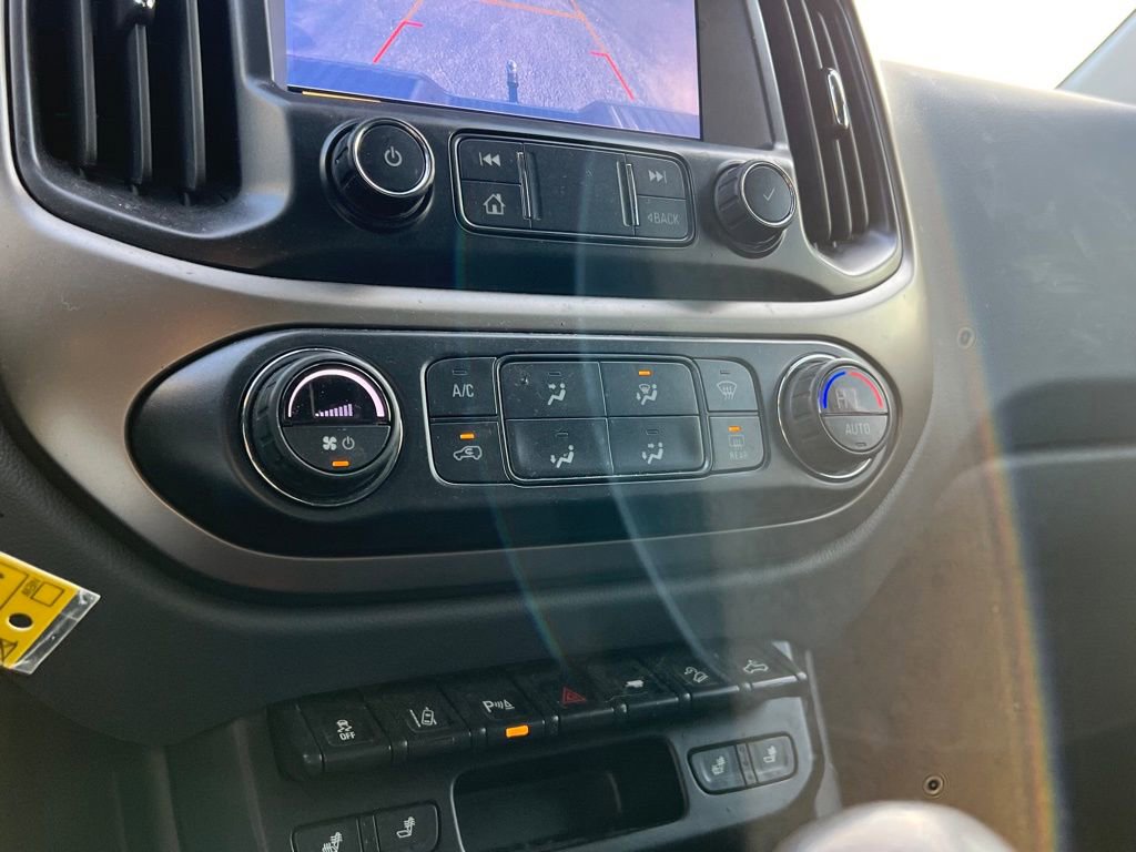 Used 2022 Chevrolet Colorado Z71 w/ Safety Package image 23