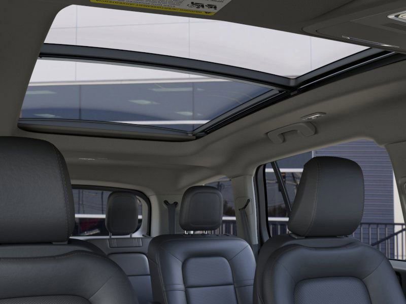 New 2026 Lincoln Aviator AWD image 22