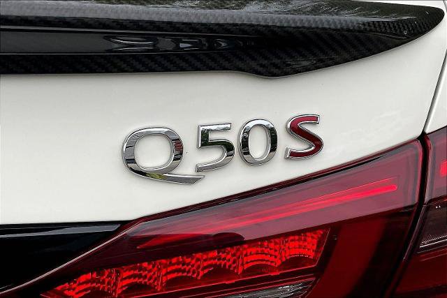 Certified 2022 INFINITI Q50 Red Sport 400 w/ Carbon Fiber Package AWD/4WD image 23