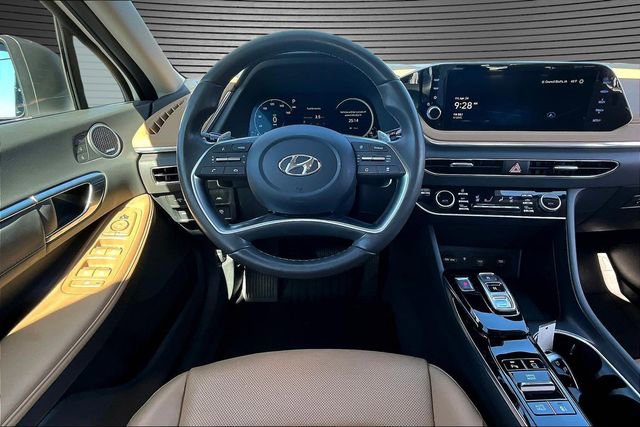 Used 2023 Hyundai Sonata Limited w/ Winter Weather Package FWD image 8