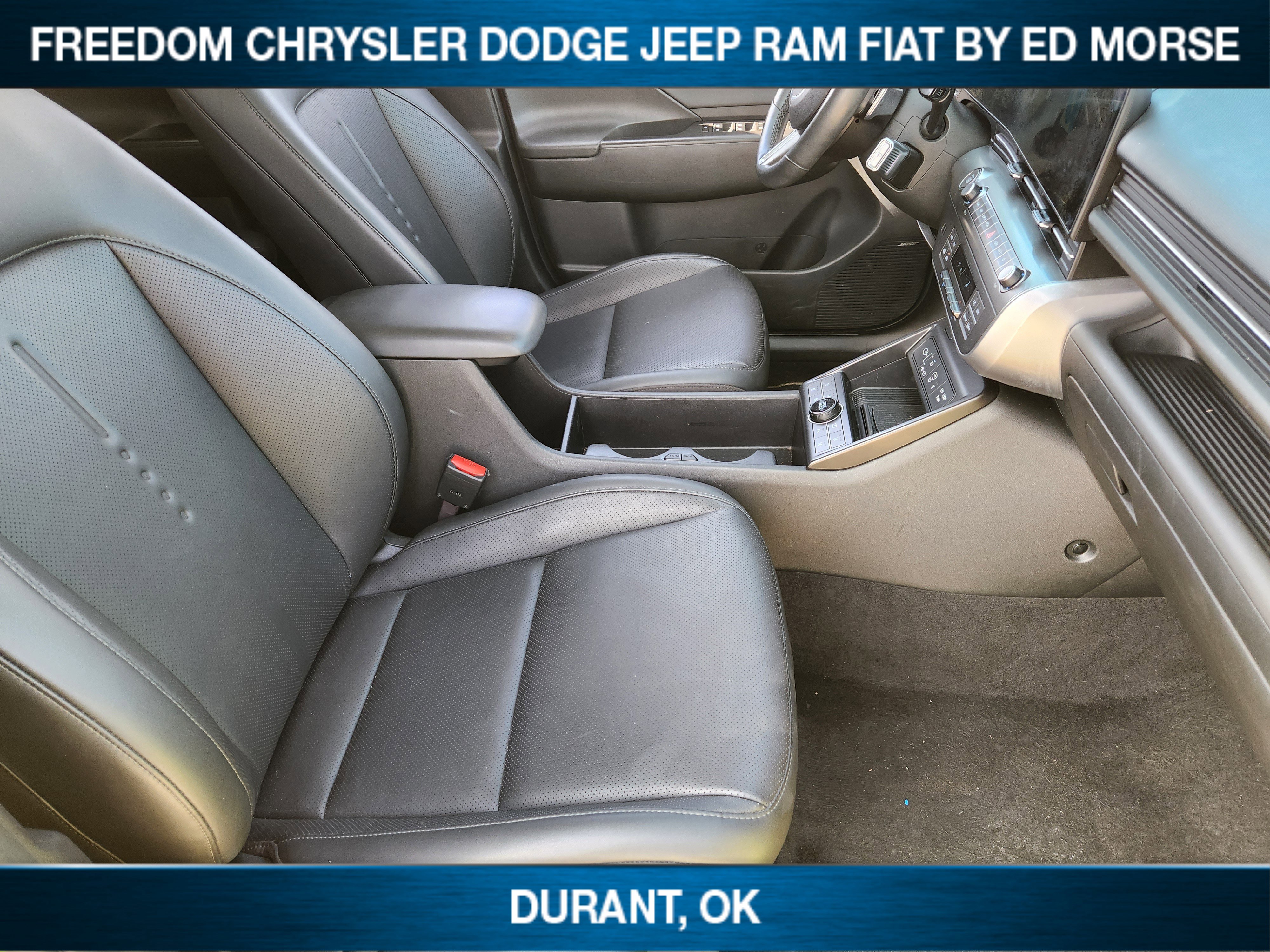 Used 2024 Hyundai Kona Limited image 11