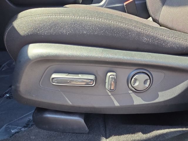 Used 2025 Honda CR-V EX image 11