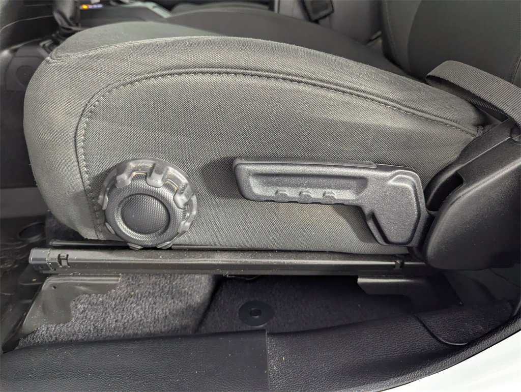 Used 2021 Jeep Gladiator Sport image 13