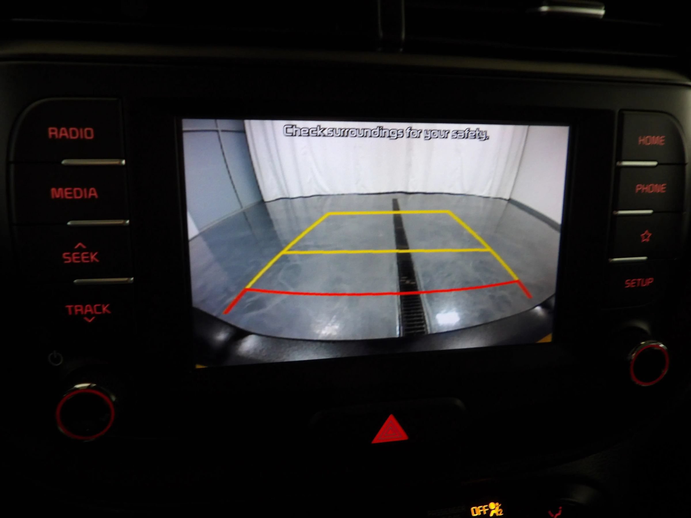 Used 2020 Kia Soul LX FWD image 14