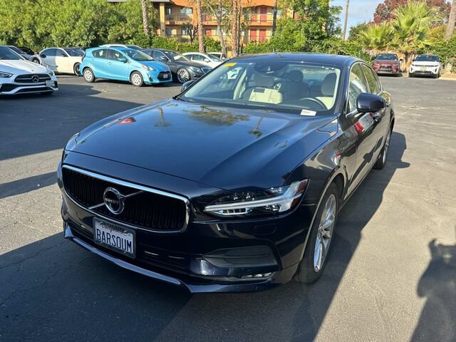 Used 2017 Volvo S90 T6 Momentum w/ Vision Package AWD/4WD image 2