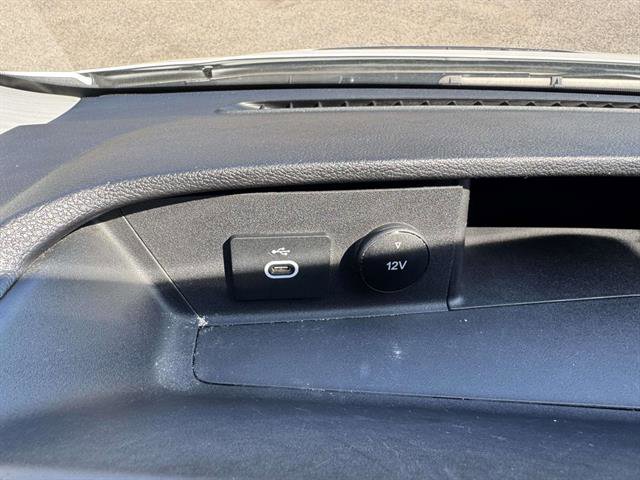 Used 2024 Ford Transit 250 148 Medium Roof RWD image 15