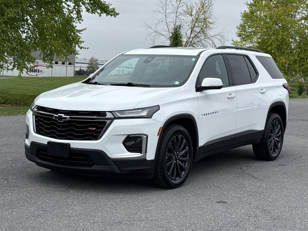 Used 2023 Chevrolet Traverse RS AWD/4WD image 28