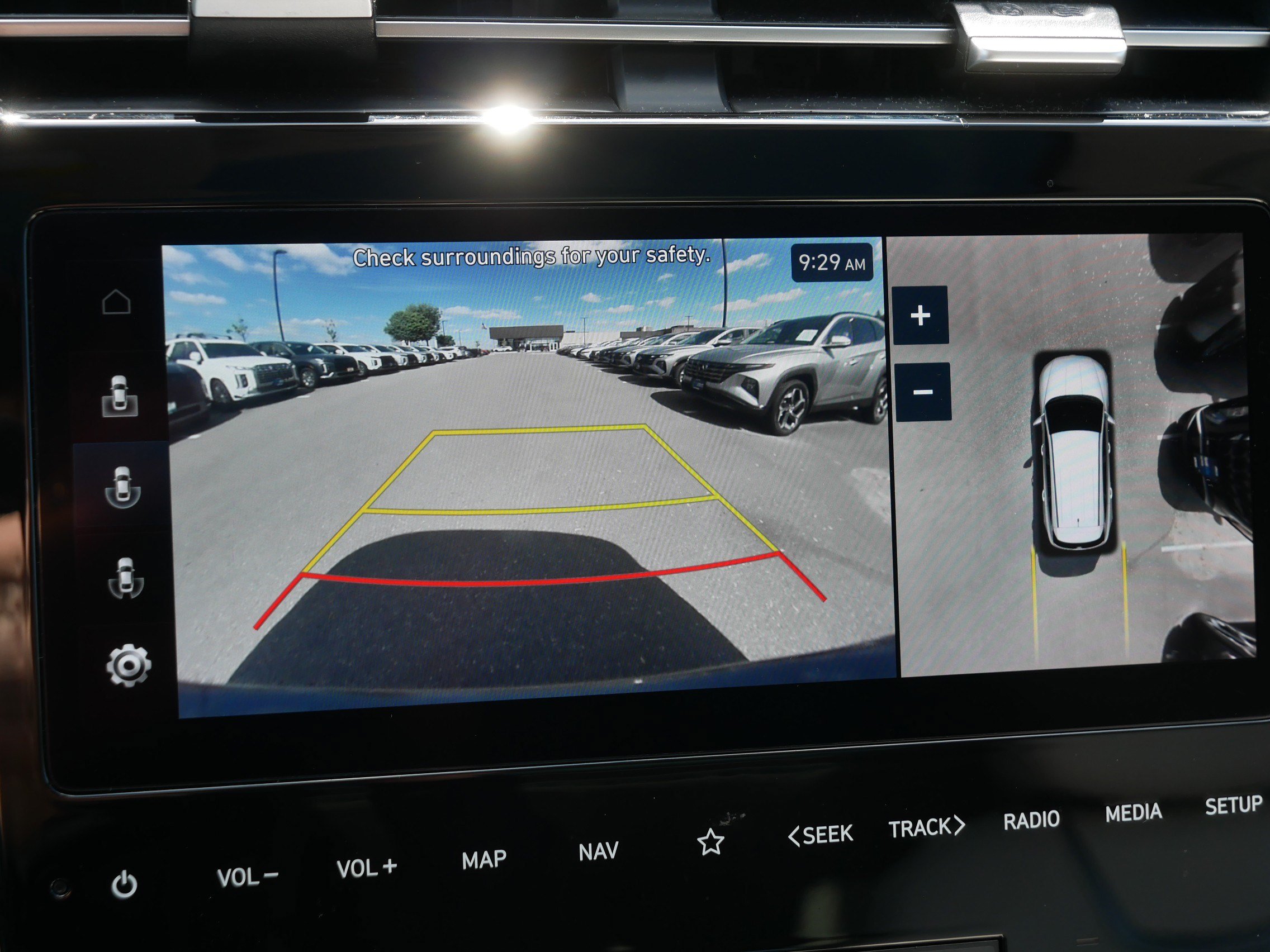Certified 2023 Hyundai Tucson Limited AWD/4WD image 27