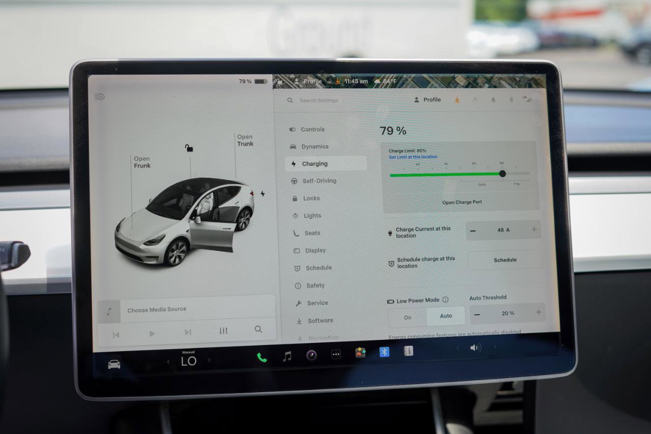 Used 2020 Tesla Model Y Long Range AWD/4WD image 14