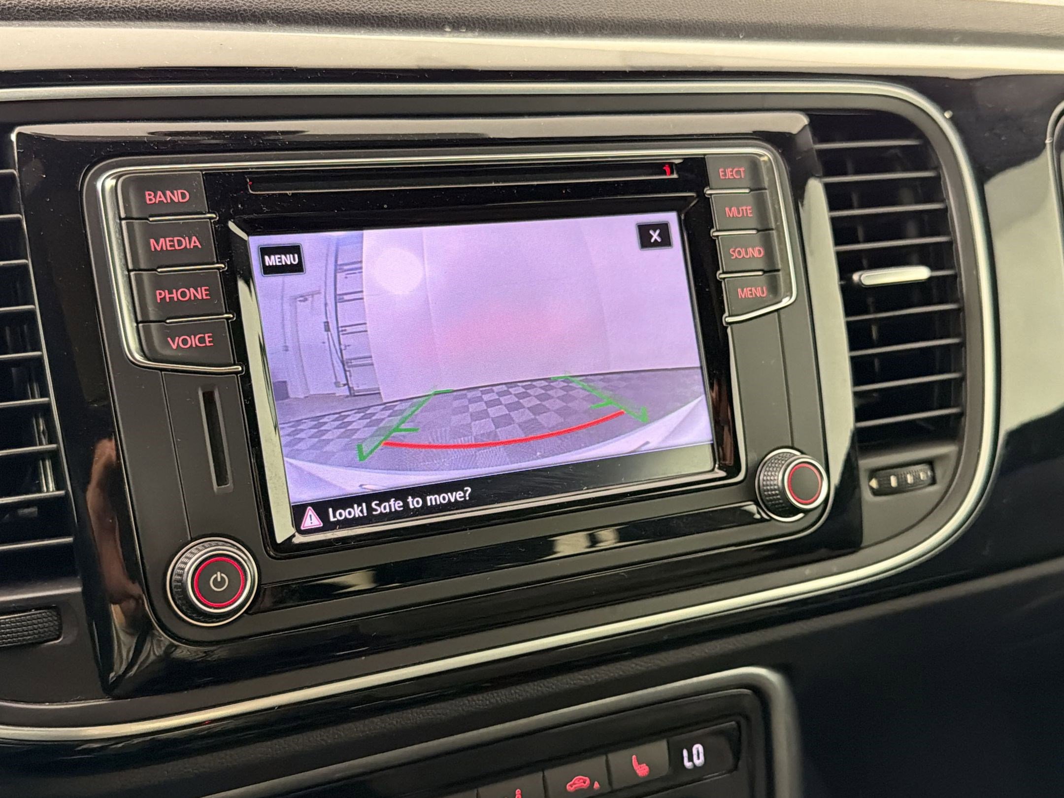 Used 2017 Volkswagen Beetle 1.8T Dune image 23