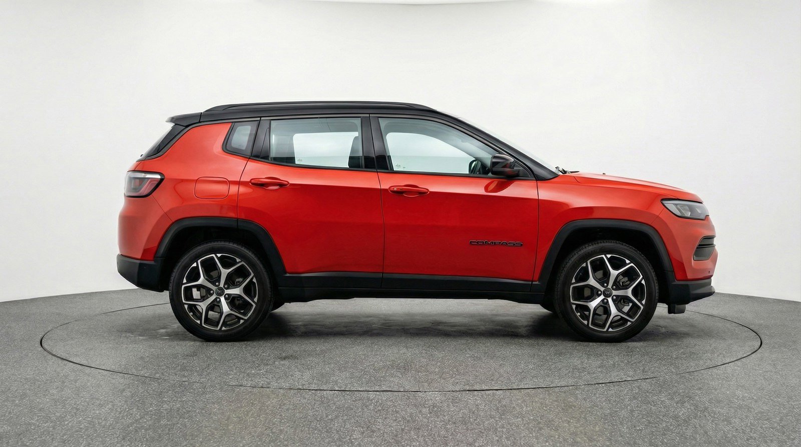 Used 2025 Jeep Compass Limited AWD/4WD image 8