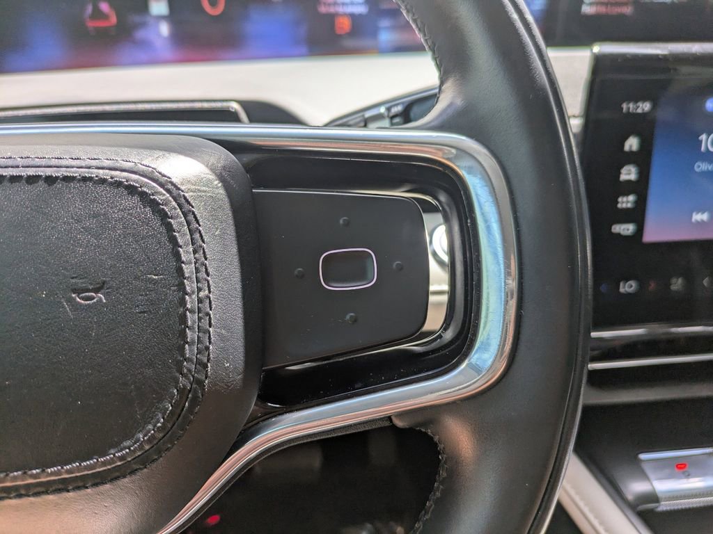 Certified 2024 Lincoln Nautilus Reserve AWD/4WD image 32