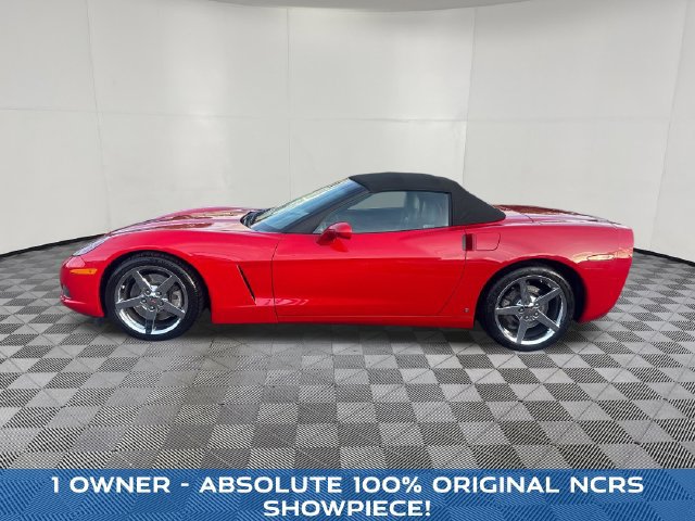 Used 2006 Chevrolet Corvette Convertible w/ Preferred Equipment Group RWD image 3
