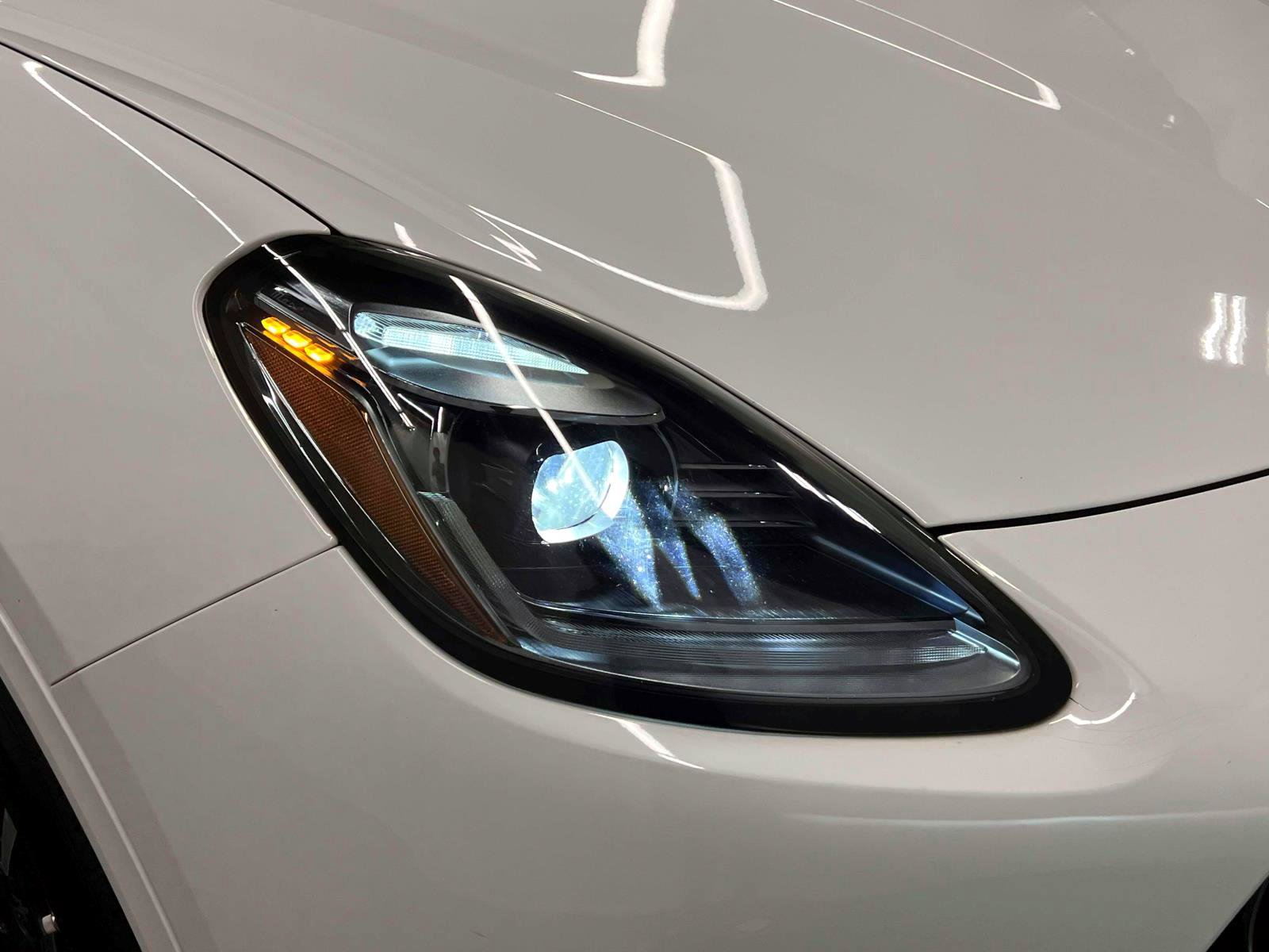 Used 2023 Maserati Grecale Modena AWD/4WD image 10