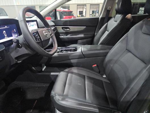 Used 2025 Nissan Murano SL AWD/4WD image 6