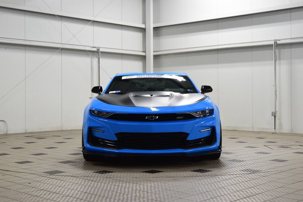 Used 2023 Chevrolet Camaro SS RWD image 2