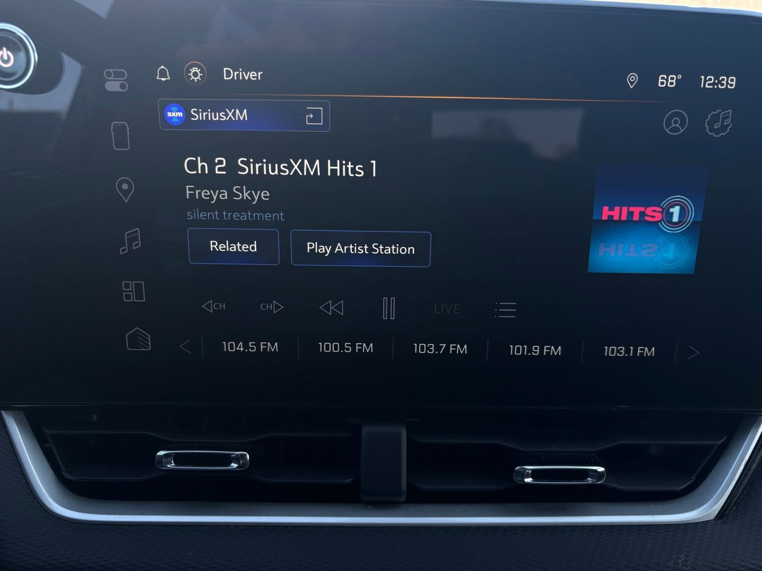 Used 2025 Chevrolet Equinox LT image 15