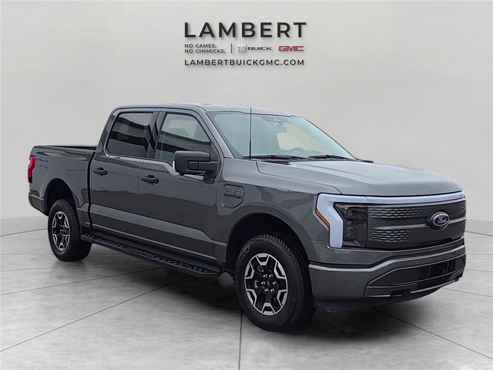 Used 2023 Ford F150 Lightning XLT image 7