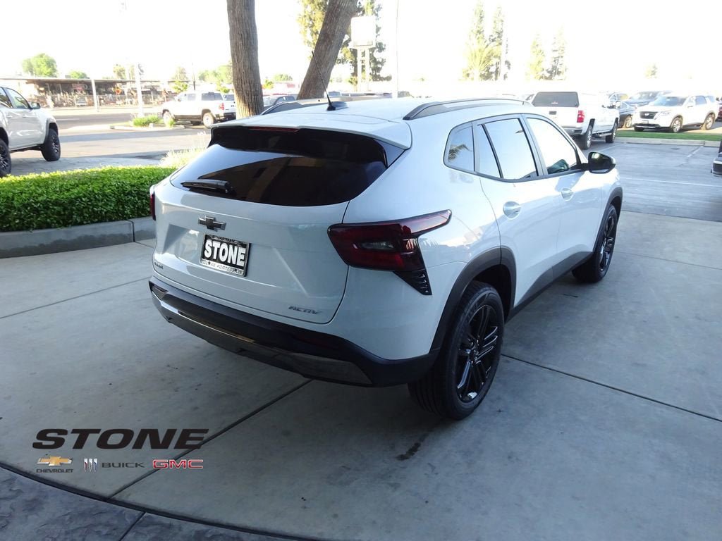 New 2026 Chevrolet Trax ACTIV FWD image 8