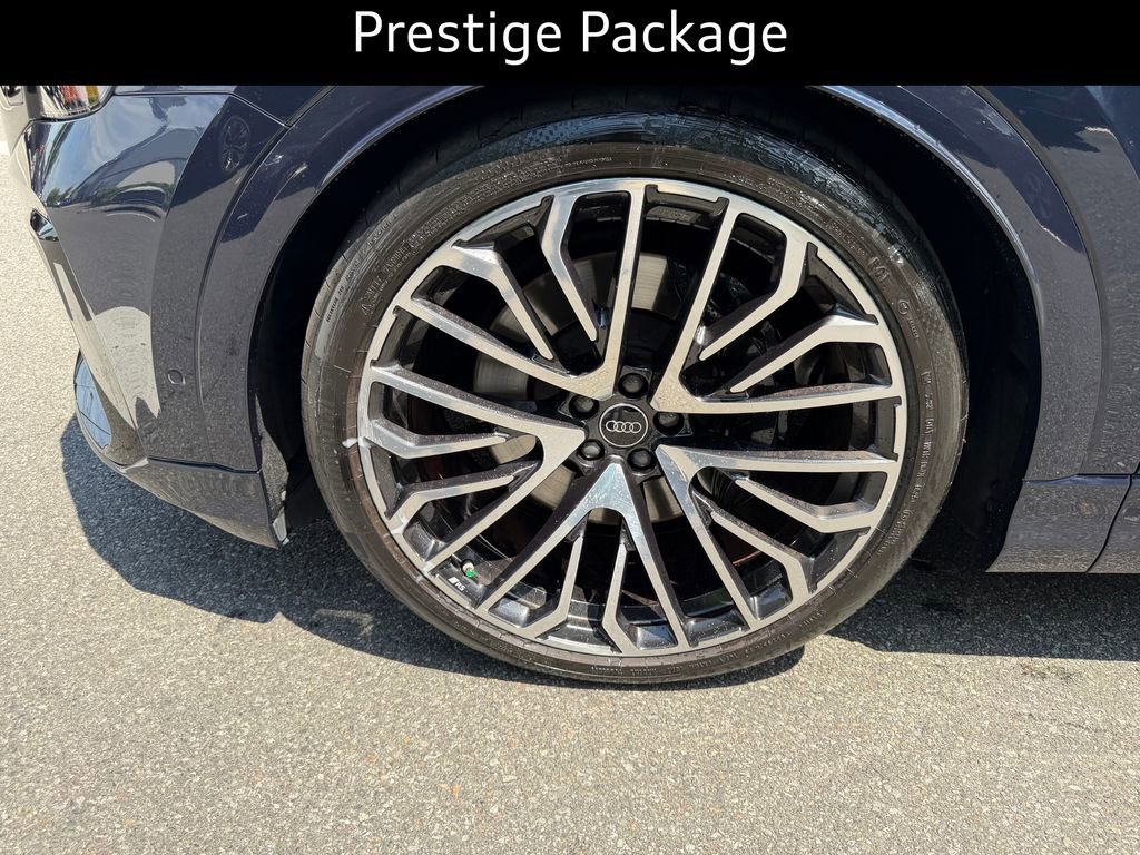 Used 2024 Audi SQ8 Prestige AWD/4WD image 9