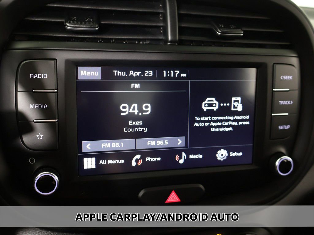 Used 2025 Kia Soul LX w/ LX Technology Package FWD image 6