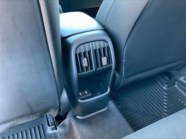 Used 2025 Hyundai Kona SEL FWD image 12