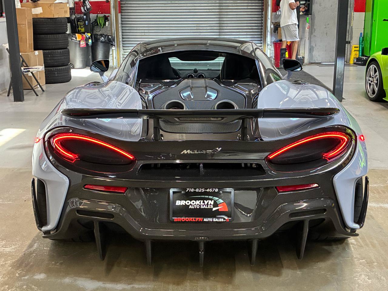 Used 2019 McLaren 600LT RWD image 23
