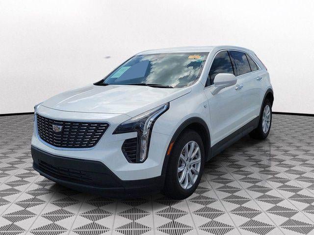 Used 2023 Cadillac XT4 Luxury FWD image 3